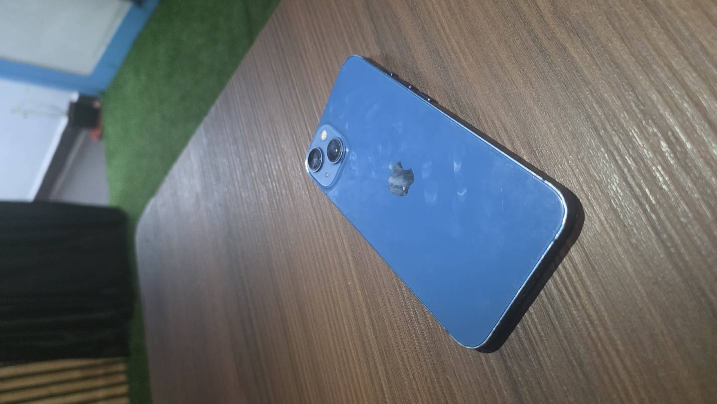 I Phone 13 thumbnail